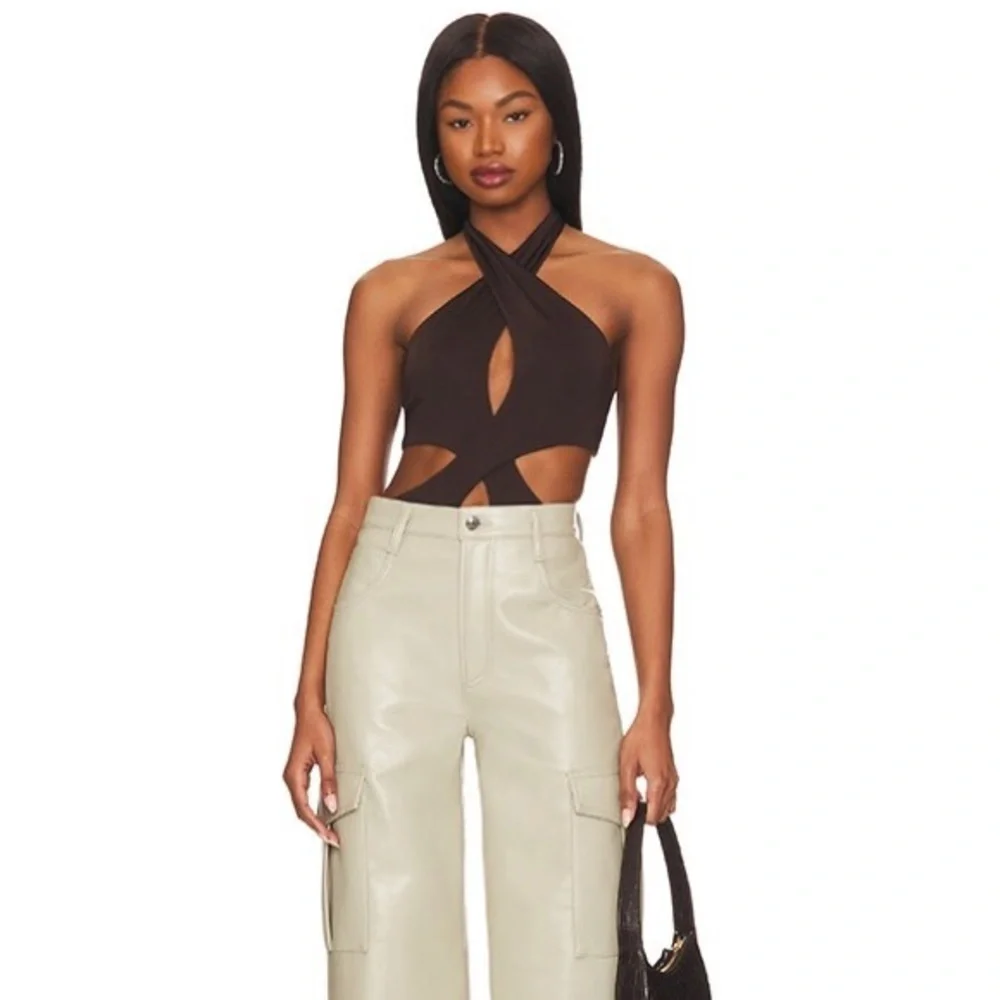 Revolve Superdown chocolate Brown cut out bodysuit - Picture 5 of 9